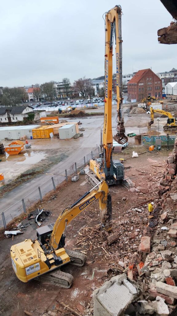 5068edb8 611e 40a8 b695 575ad3d9dbe8