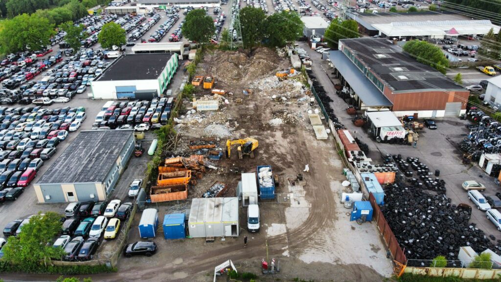 8f654ca9 4041 474a bef3 b6abe035d491